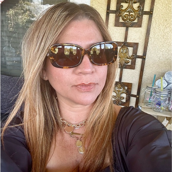 Meet your Buyer / Seller 🌿💖💖💖 - Picture 5 of 16